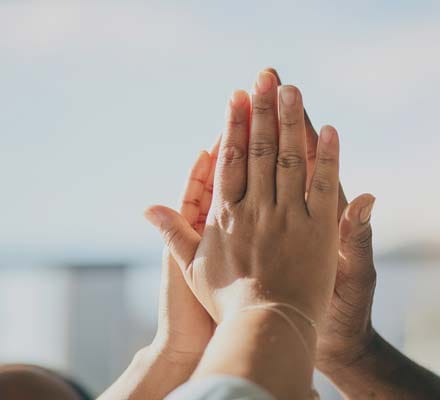 하이파이브 이미지